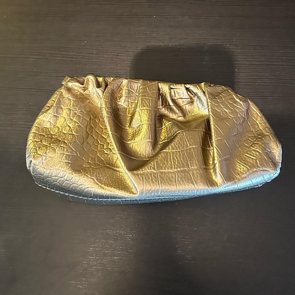 BRAND NEW NEVER USED GOLD SNAKESKIN CLUTCH WITH STRAP
